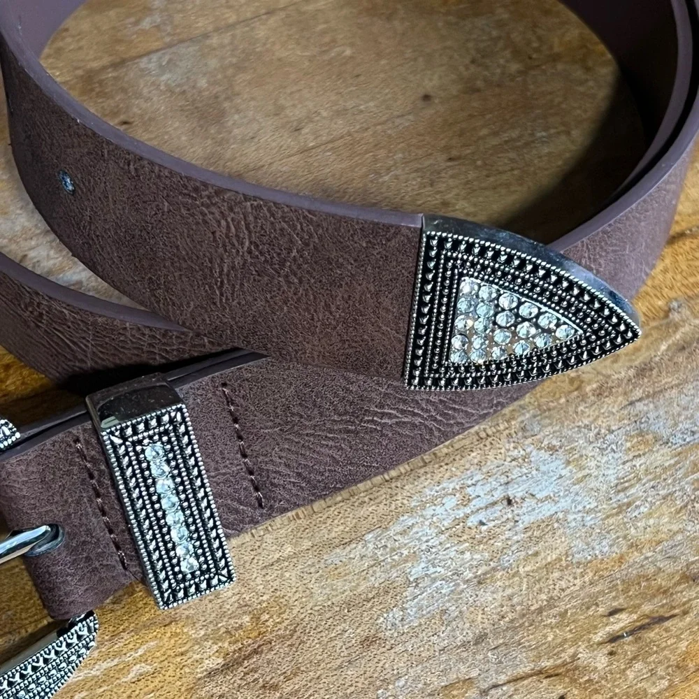Falls Creek Women’s Small Brown Faux Leather Belt Rhinestone’s New With Tags